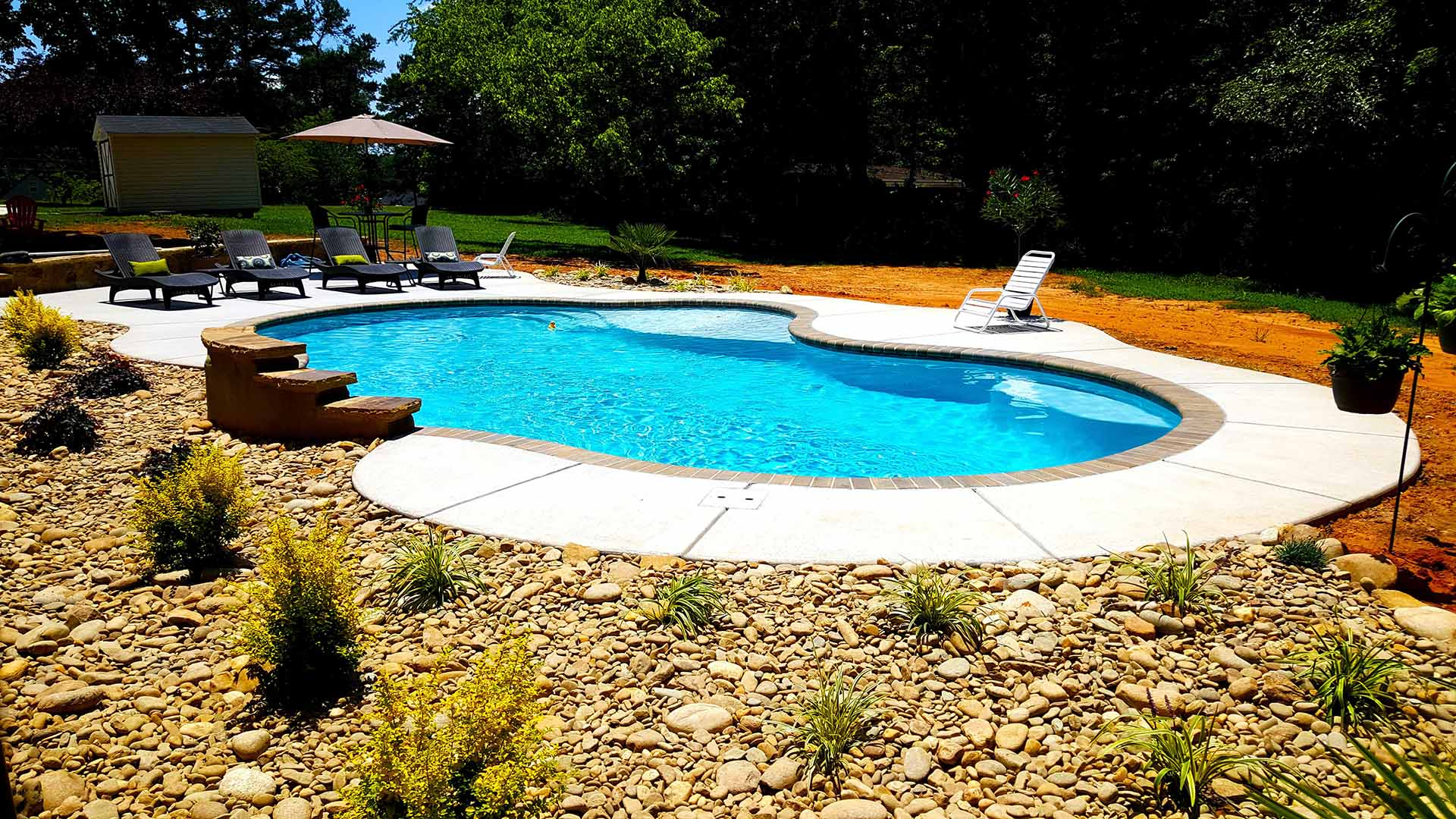 Custom concrete pool in Huntersville, NC